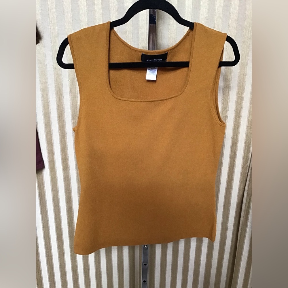 Great Gold Color Retro Sleeveless Tank